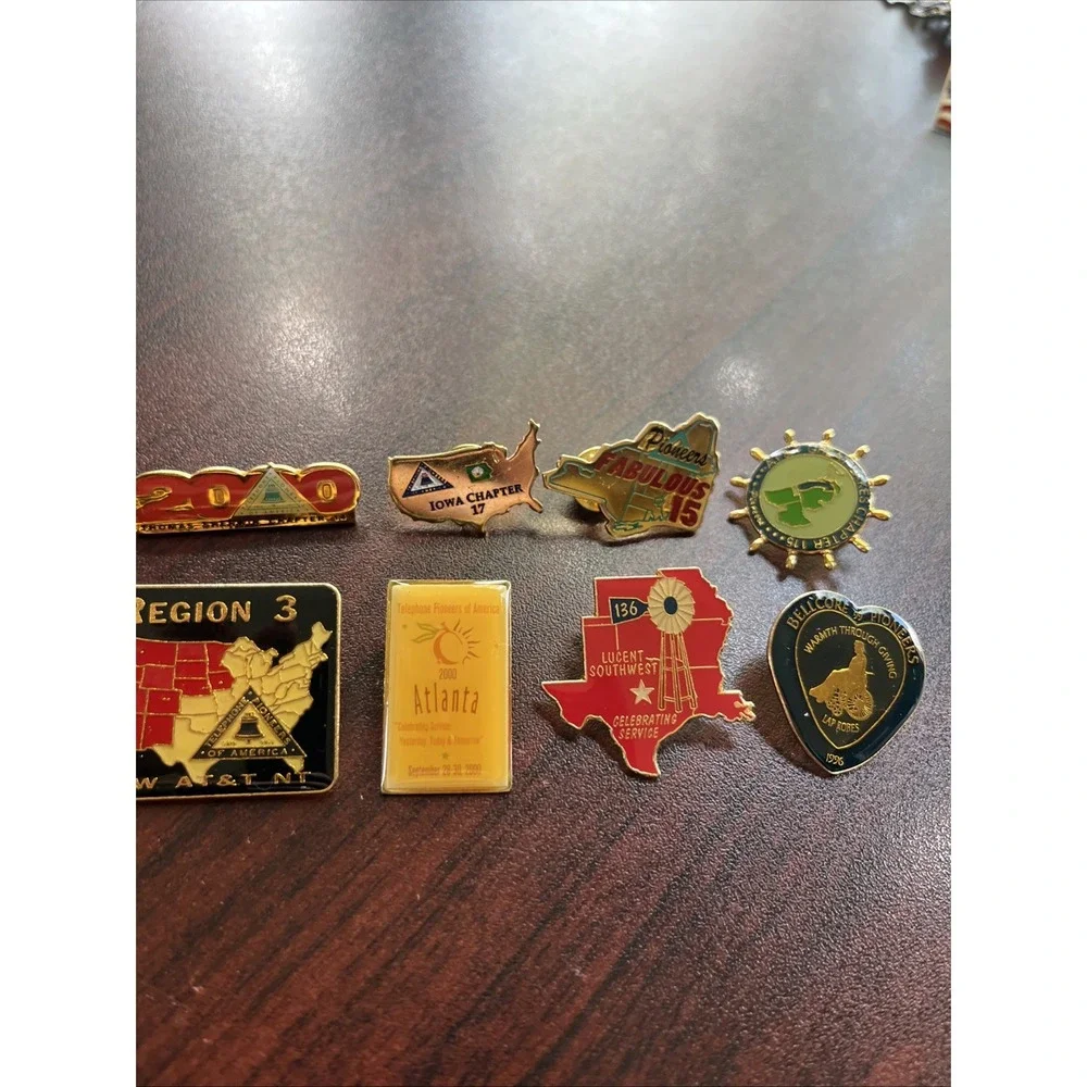 Lot Of 10 AT&T Pioneers BellSouth Telephone Company Lapel‎ Hat Pins Z5